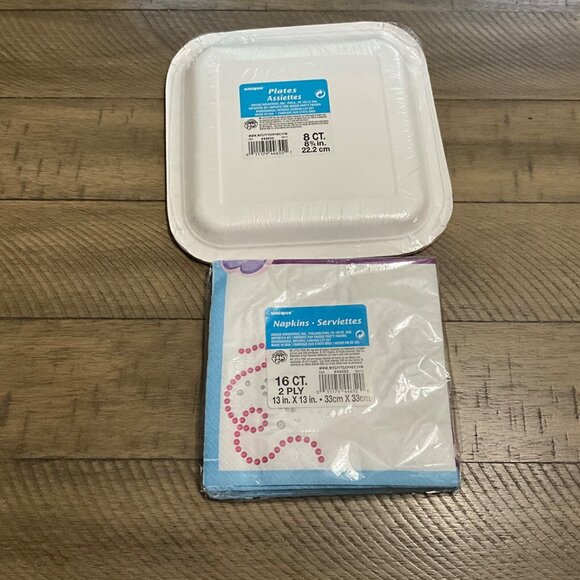 Unique My Little Pony Napkins 16 ct & Paper Plates 8 ct  Party Table - Picture 3 of 3